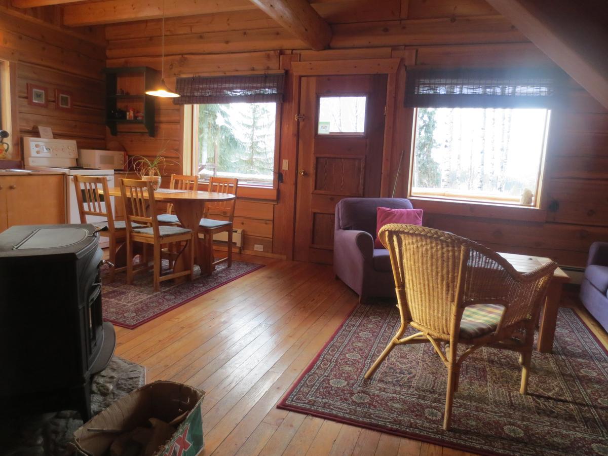 Blaeberry Mountain Lodge Golden Exterior foto